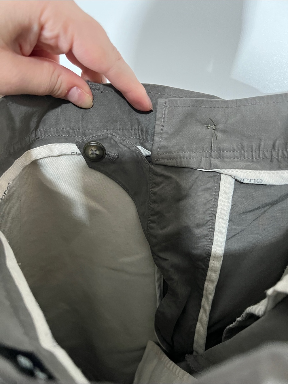 Vintage Claiborne Men’s Chino Trousers 29” Waist Taupe Gray - Picture 6 of 9